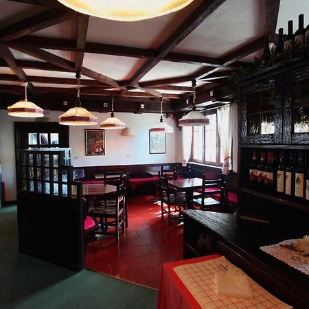 Hotel La Fontaine Oulx Екстериор снимка