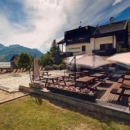 Hotel La Fontaine Oulx Екстериор снимка