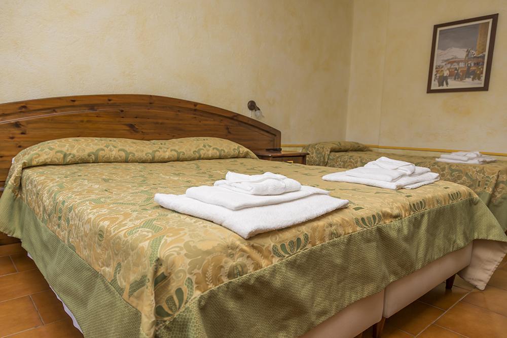 Hotel La Fontaine Oulx Екстериор снимка