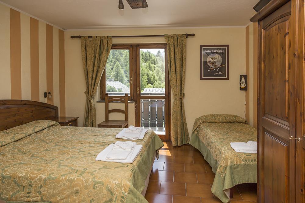 Hotel La Fontaine Oulx Екстериор снимка